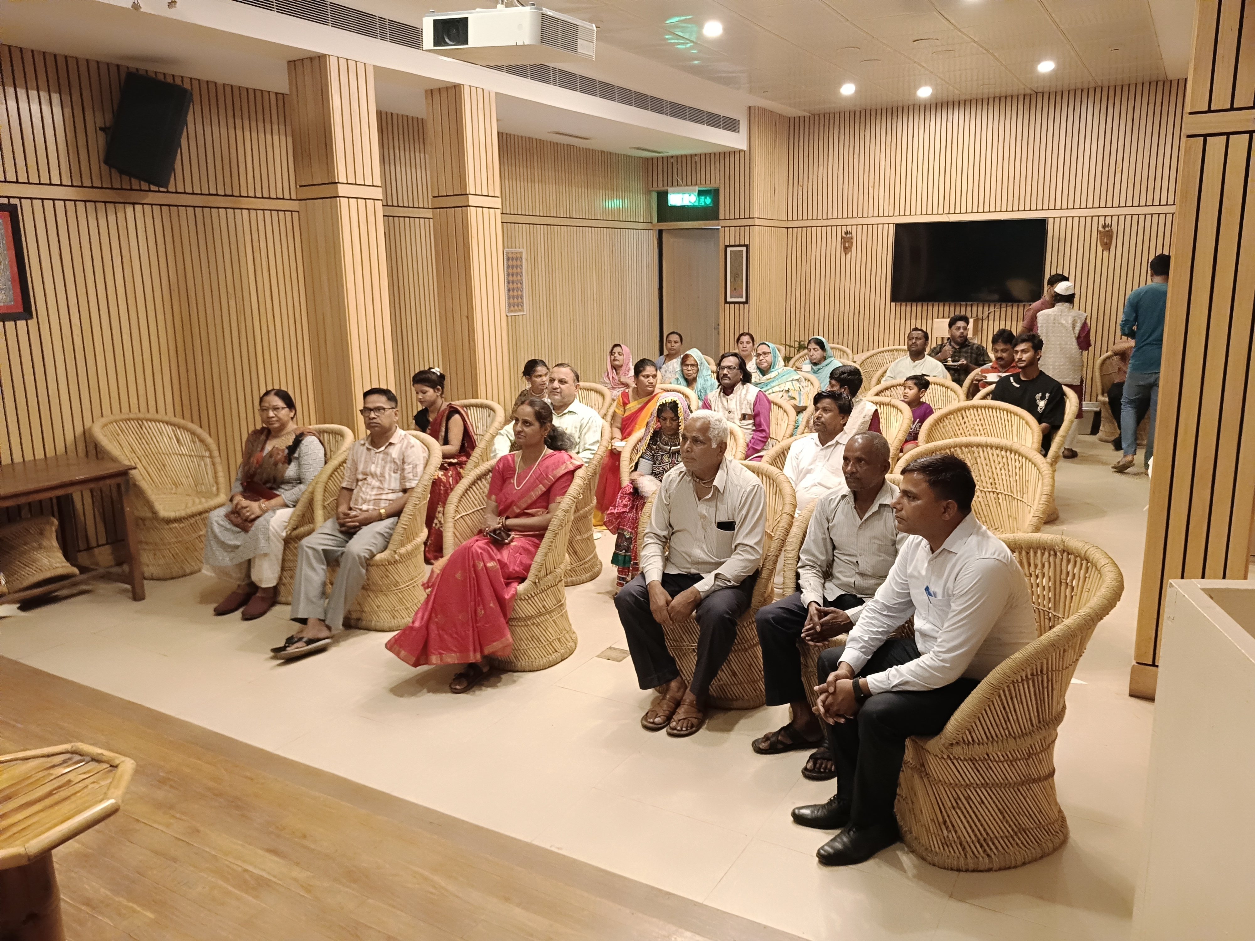 May Dialogue: Artisan Interaction 2025